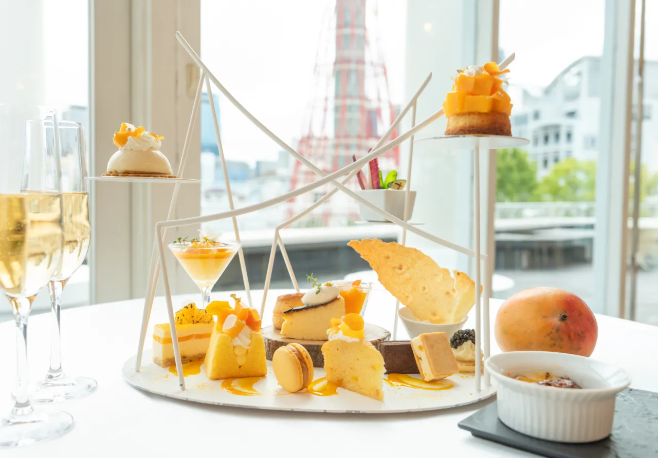 マンゴーとオレンジのアフタヌーンティー