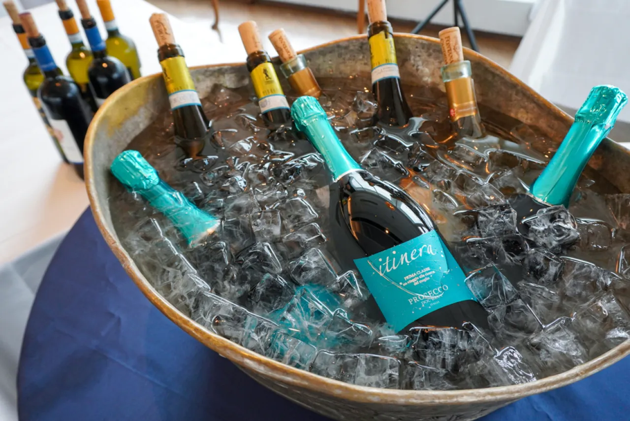 オーシャン×相楽園　コラボディナー　プロセッコ