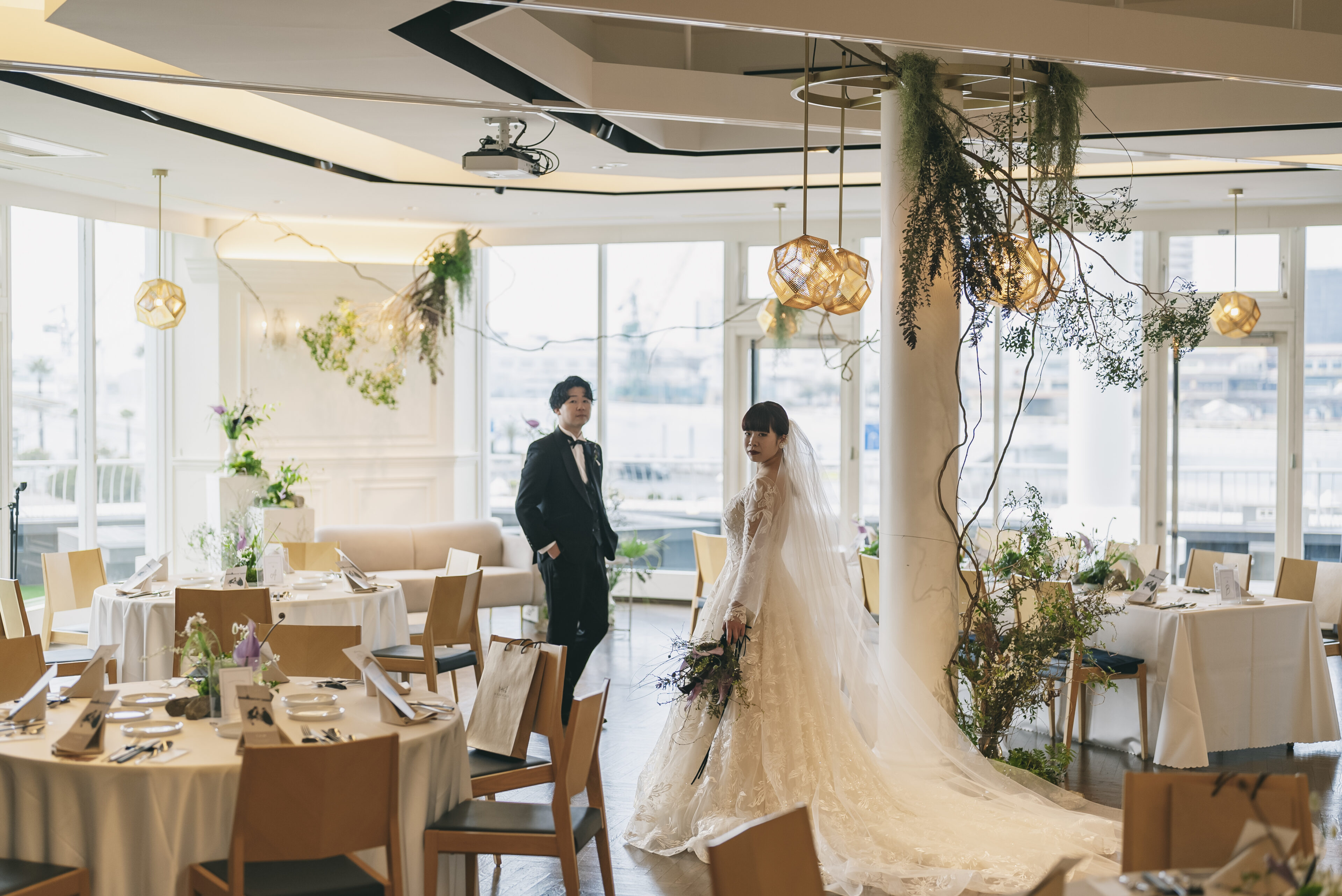 OCEAN PLACEの少人数婚 自然光の披露宴会場